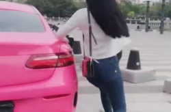 新车小姐姐,时尚潮流的驾驶新宠